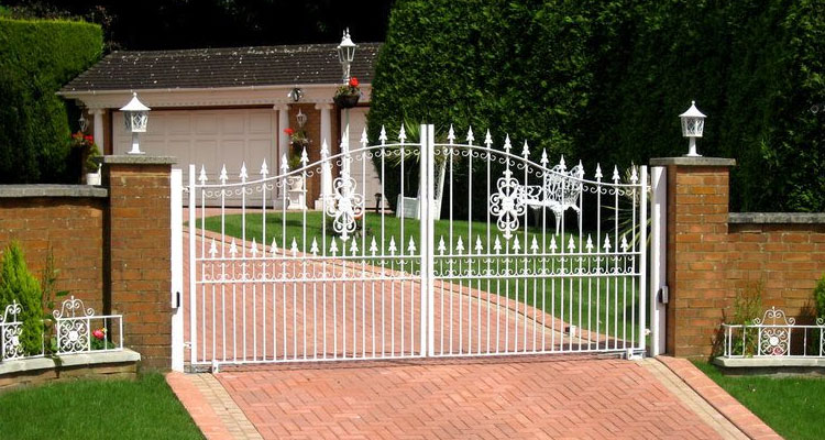 Sliding Driveway Gate Installation Redondo Beach